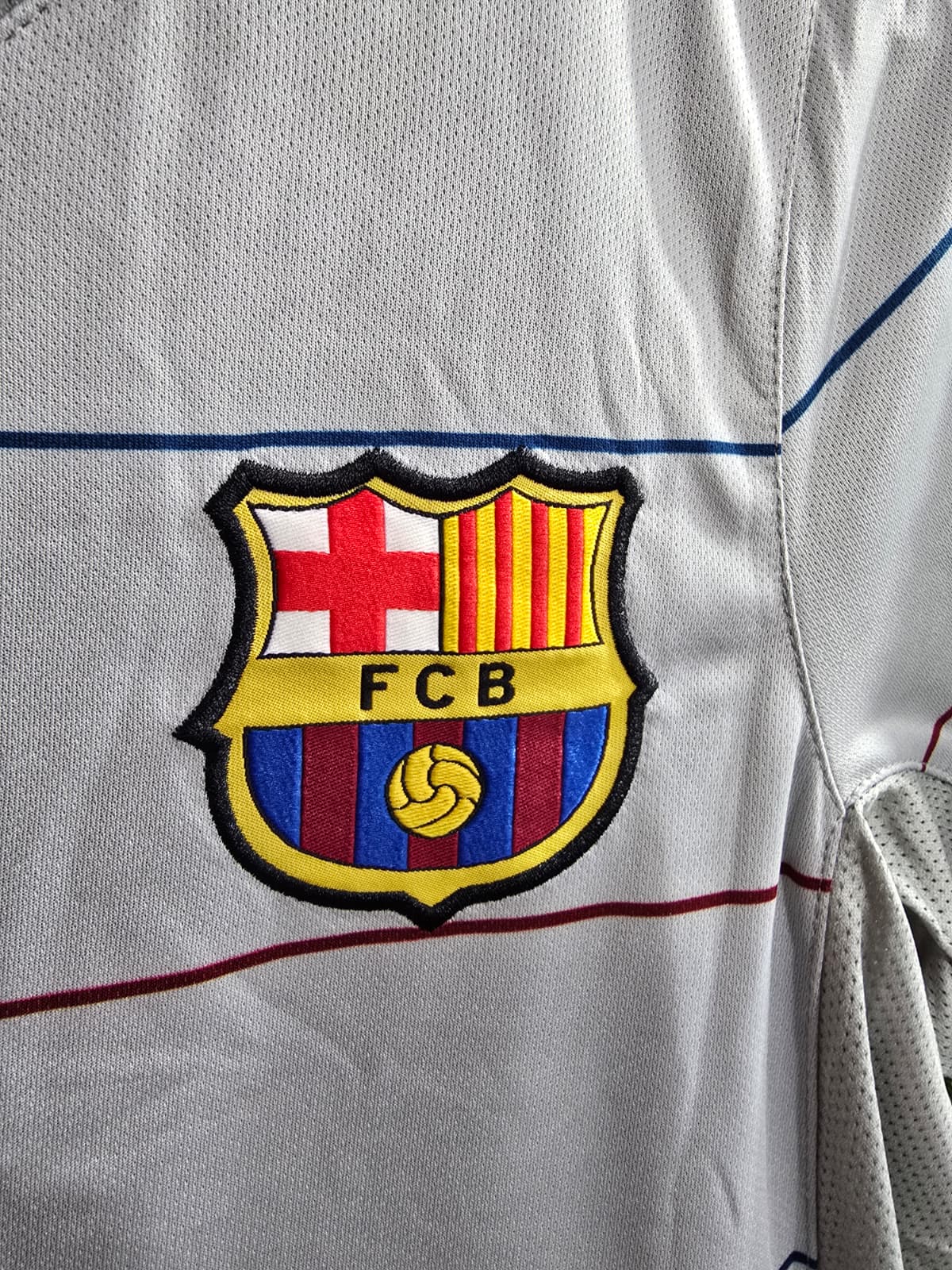 FC Barcelona 04/05 Third Kit(Ronaldinho)