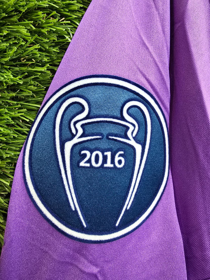 Real Madrid 16/17 Away Final Champions(Ronaldo)