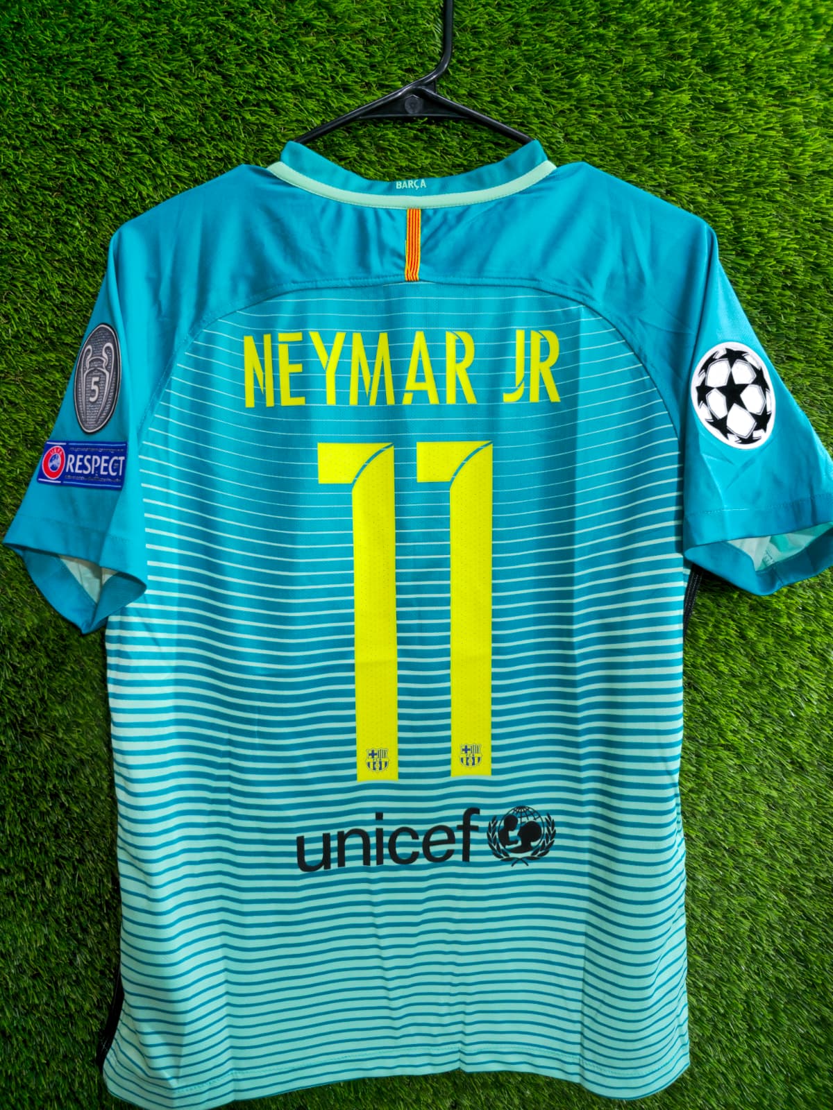 FC Barcelona 16/17 Third